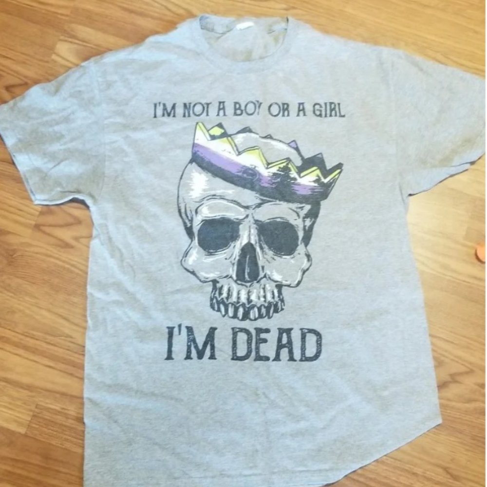 Skeleton tshirt